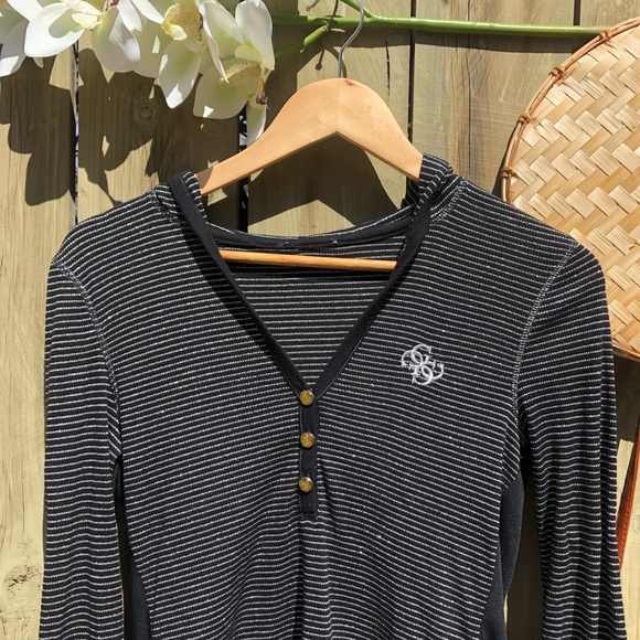 ☀️GUESS pullover sweater - Picture 4 of 6